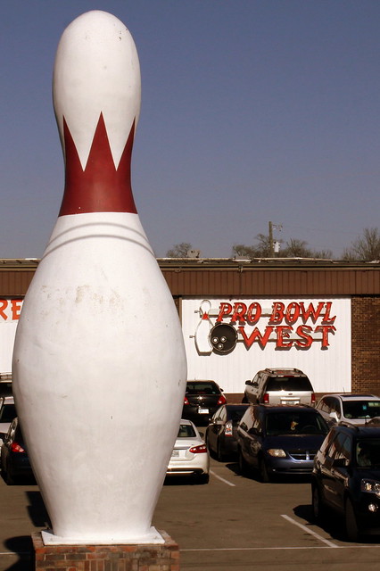 Large Bowling Pin - Lebanon, TN
