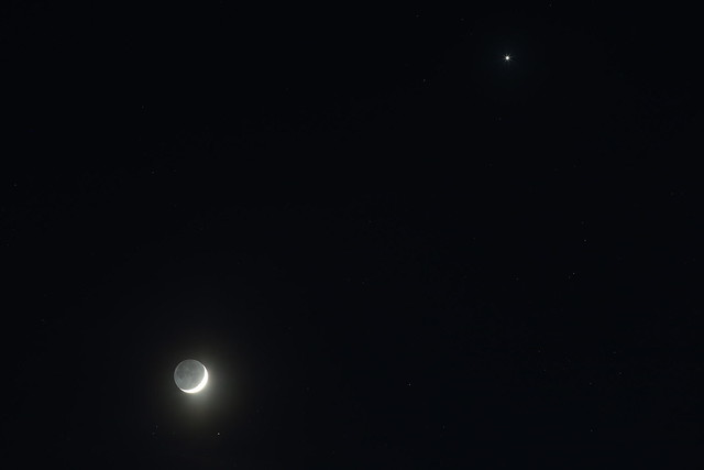 Moon, Aldebaran, Venus on 21 April 2015