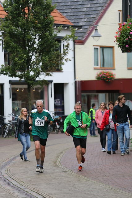 2015-09-20_Marathon WInterswijk Centrum rond de Finsh (188)