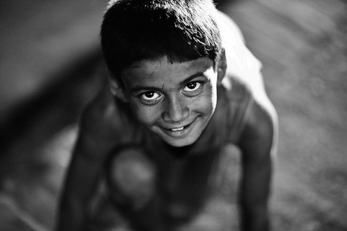 street boy portrait availablelight sunny beggar bangladesh lastnight chittagong laalkhanbazaar cdaavenue