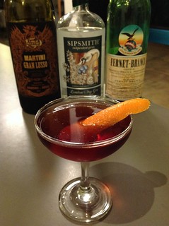 Hanky Panky (Ada Coleman with PDT ratios) with Sipsmith London dry gin, Martini Gran Lusso vermouth, Fernet-Branca #cocktail #cocktails #craftcocktails #gin #fernetbranca #fernet | by *FrogPrincesse*