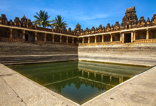bangalore nandihills architecture symmetry landscape colorful colorsofindia building pond perspective wideangle wideanglephotography india templecorner temple history ancientarchitecture ancient