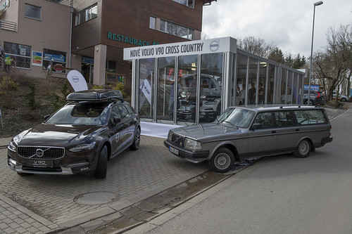 2170224_110 | by volvocarcz