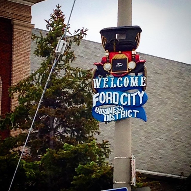 Ford City. Windsor, ON. #photooftheday #Windsor #drouillardroad