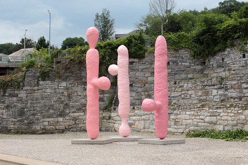 pink sculpture massachusetts massmoca northadams franzwest northadamsmassachusetts lespommesd’adam