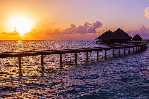 Paradise by Kaptah, sunset sea canon eos mar twilight holidays asia paradise indian 5d maldives vacaciones anochecer par