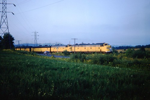 C&NW Train 212 south of Belt Line Junction | by rca55319