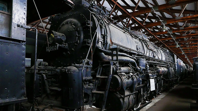Santa Fe 2903 Steam Locomotive