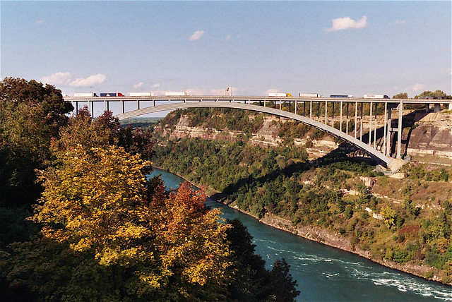 Lewiston-Queenston Bridge, Niagara Falls