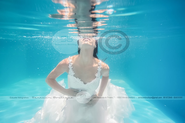 Underwater wedding {Candi+Maria} By Sensuum Boutique © Fotografos de boda en Merida