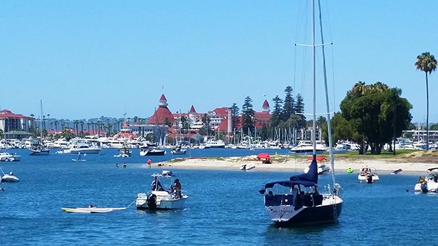 Boating on the Big Bay