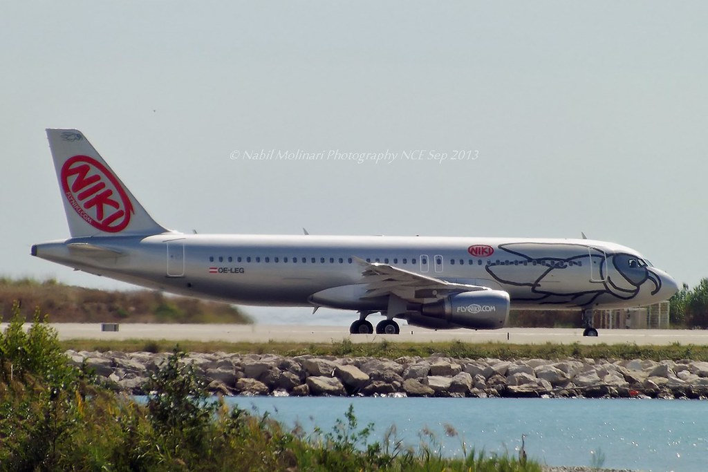 OE-LEG, Airbus Airbus A320 214