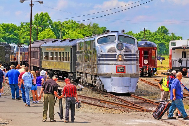 Streamliners Festival -- Chicago Burlington & Quincy Railroad