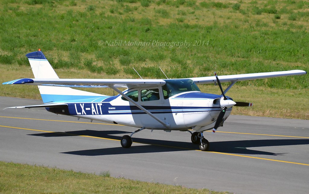 LX-AIT, Cessna R182 Turbo Skylane RG