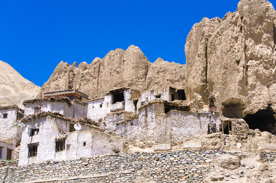 Деревня Ламаюру. Ладакх 2014