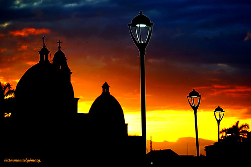 DAWN. by Viktor 99, Amanecer.(Tlacotalpan-8).

Tlacotalpan-Veracruz-México.

Images and Textures of my own.
 
"Than