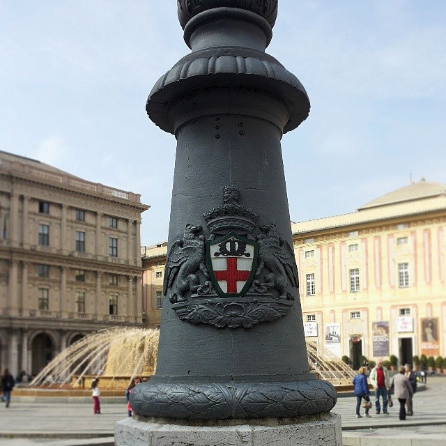 Croce di San Giorgio stemma di Genova