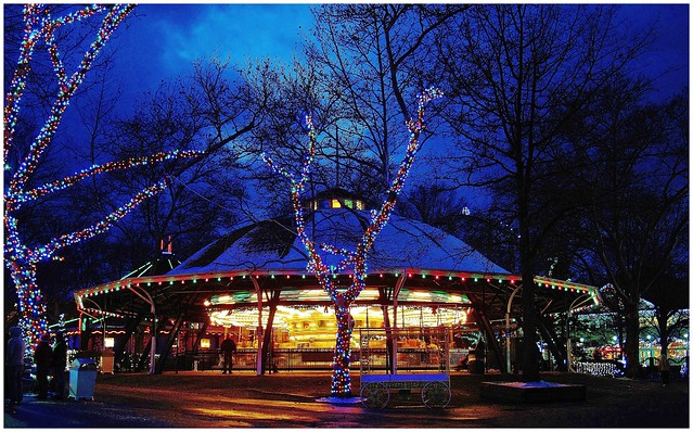Kennywood Park Christmas Lights & Carousel @ West Mifflin - Pittsburgh, PAA