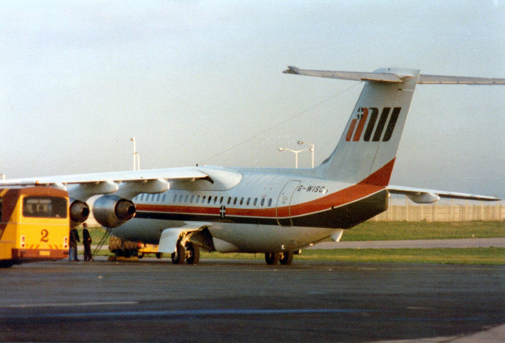 G-WISC is a 1982 BAe 146-200 c/n E2008 BAe Luton 27Nov82 - rescanned