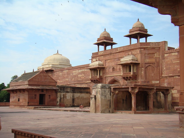 entrada del Palacio de Jodha Bai zenana del emperador Akbar Fatehpur Sikri India 52