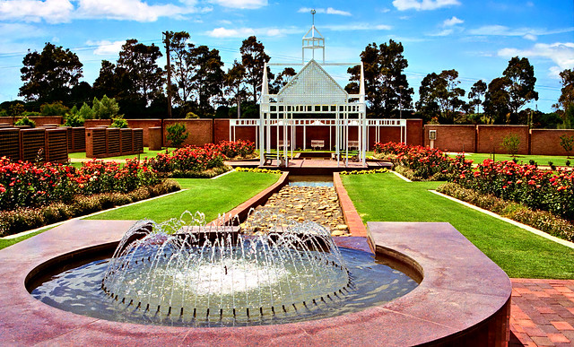 October 1995 - NSW Garden of Remembrance, Rookwood Cemetery, Rookwood, Sydney, New South Wales, Australia