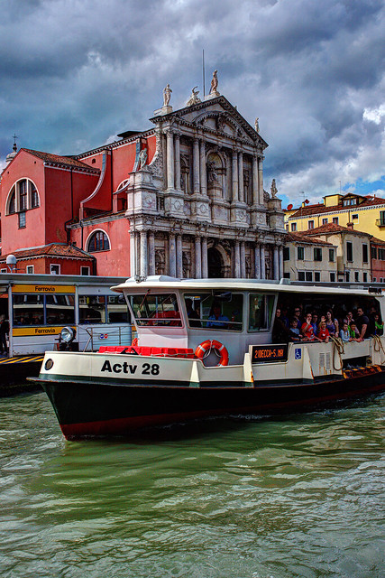 IT Venice Waterbus on Grand Canal
