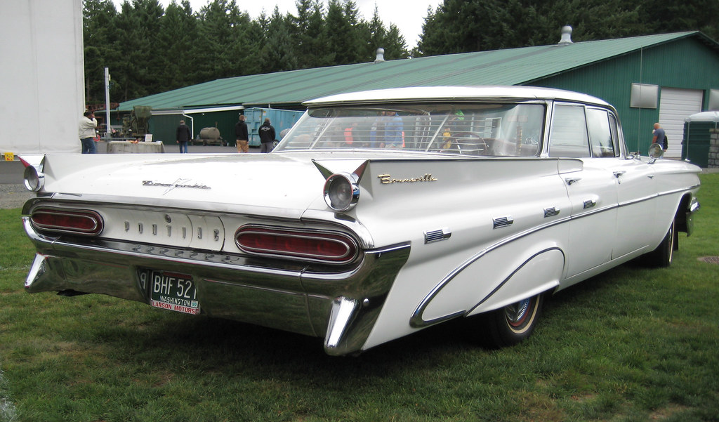 Image of 1959 Pontiac Bonneville flat top