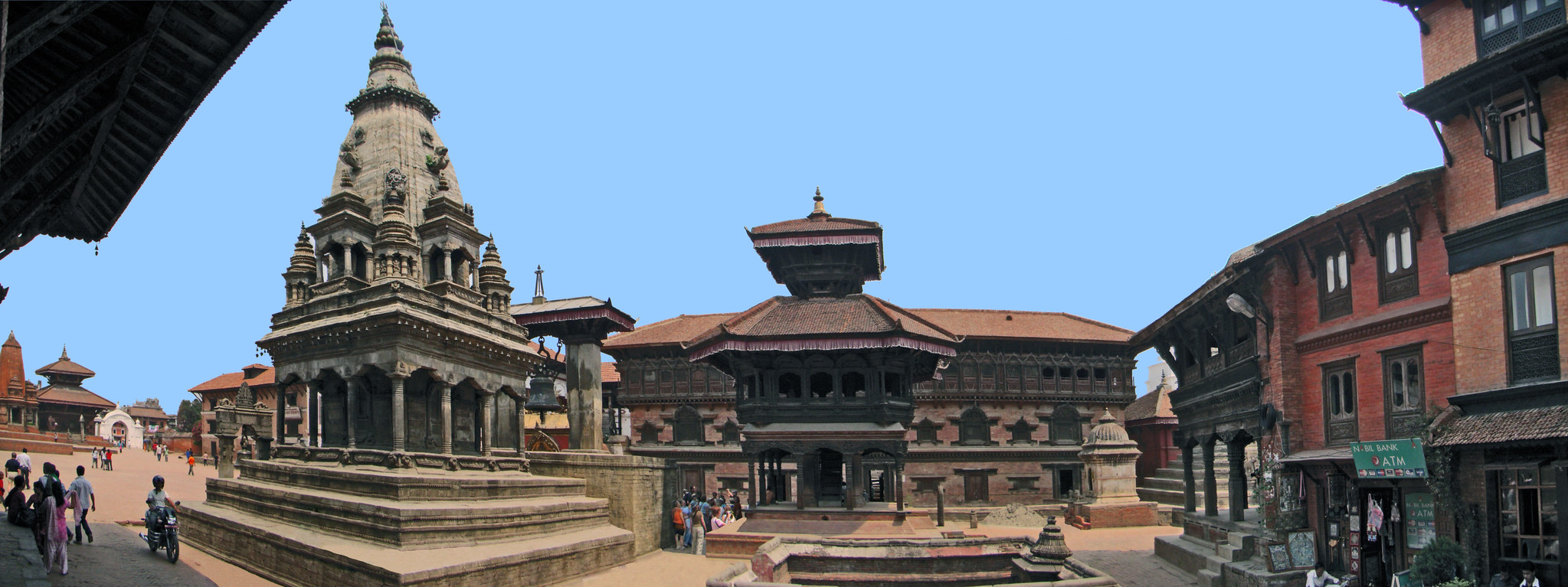 Templo Vatsala Durga Palacio de las 55 ventanas Templo pagoda Chyasim Deval Plaza Durbar Bhaktapur Nepal