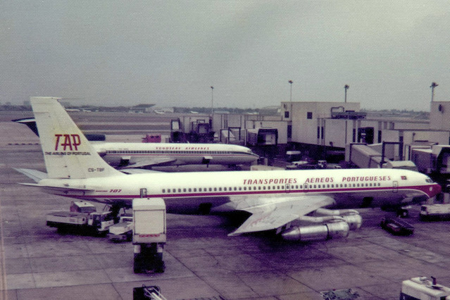 CS-TBF Boeing 707-382B cn 20297 ln 836 TAP - Transportes Aereos Portugueses Heathrow 07Apr78
