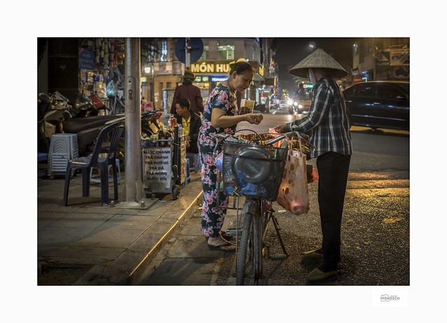 Hanoi street by night