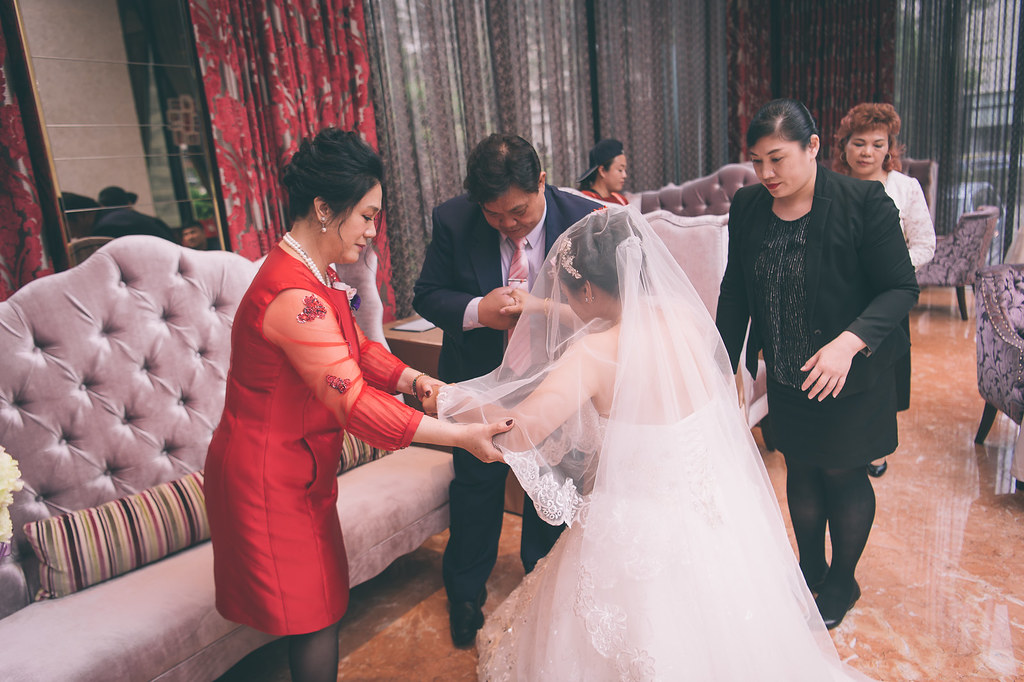 [婚禮攝影]驊宸譚筠 文定迎娶午宴@僑園飯店-最專業的團隊完成每場完美婚禮紀錄，拍的不只好更要快! #婚攝推薦