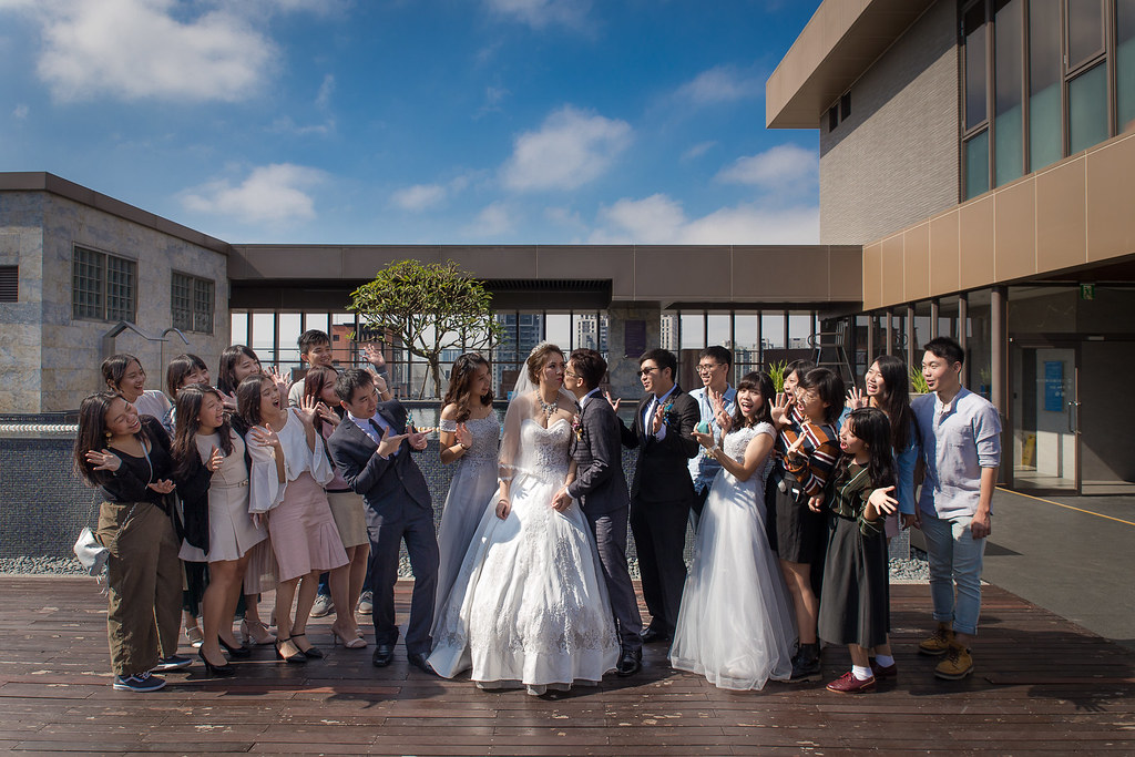 [婚禮攝影]享峻靜嫻 文定迎娶證婚喜宴@星享道酒店-最專業的團隊完成每場完美婚禮紀錄，拍的不只好更要快! #婚禮拍立得