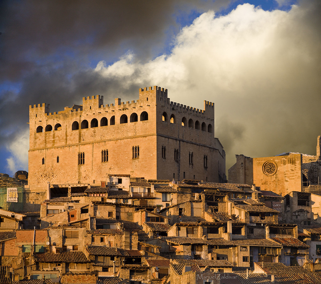 Castillo de VALDERROBRES (TERUEL) | Tanta belleza concentrad… | Flickr