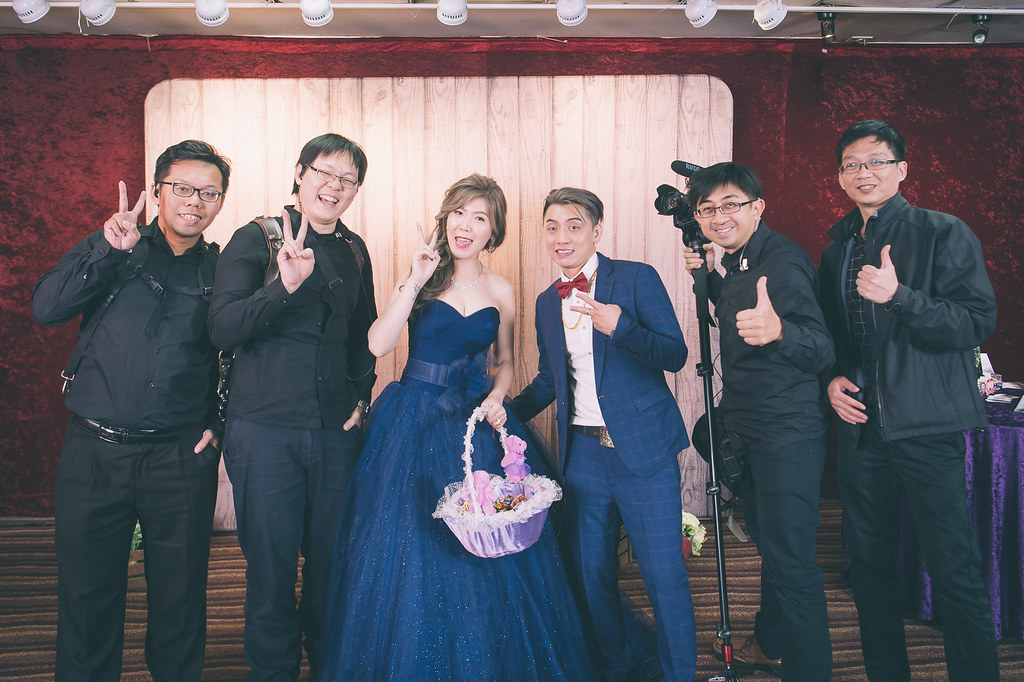 [婚禮攝影]俊陞仟瑜 文定迎娶晚宴@一郎日本料理-最專業的團隊完成每場完美婚禮紀錄，拍的不只好更要快! #婚攝作品