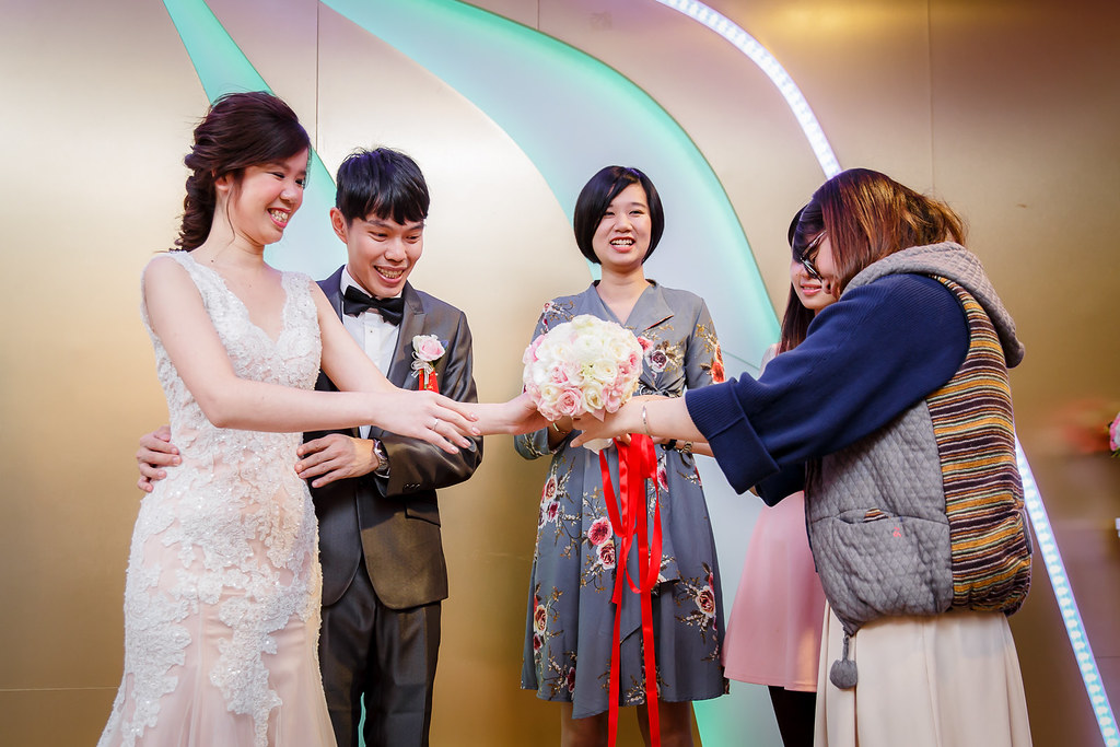 [婚禮攝影]政倫瑋庭 迎娶喜宴@米爾餐廳-最專業的團隊完成每場完美婚禮紀錄，拍的不只好更要快! #台北婚攝