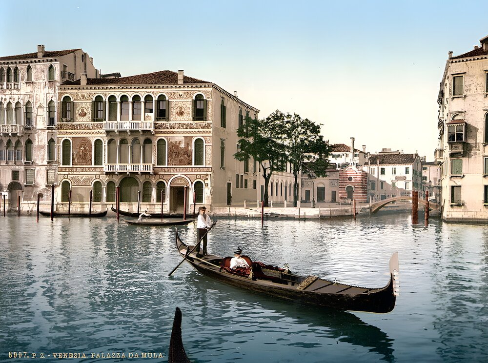 Da Mulla Palace, Venice, Italy