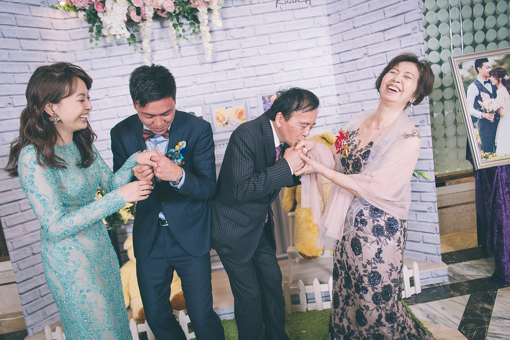 [婚禮攝影]佳峯敘君 文定迎娶午宴@汐止寬和會館-最專業的團隊完成每場完美婚禮紀錄，拍的不只好更要快! #台北婚攝