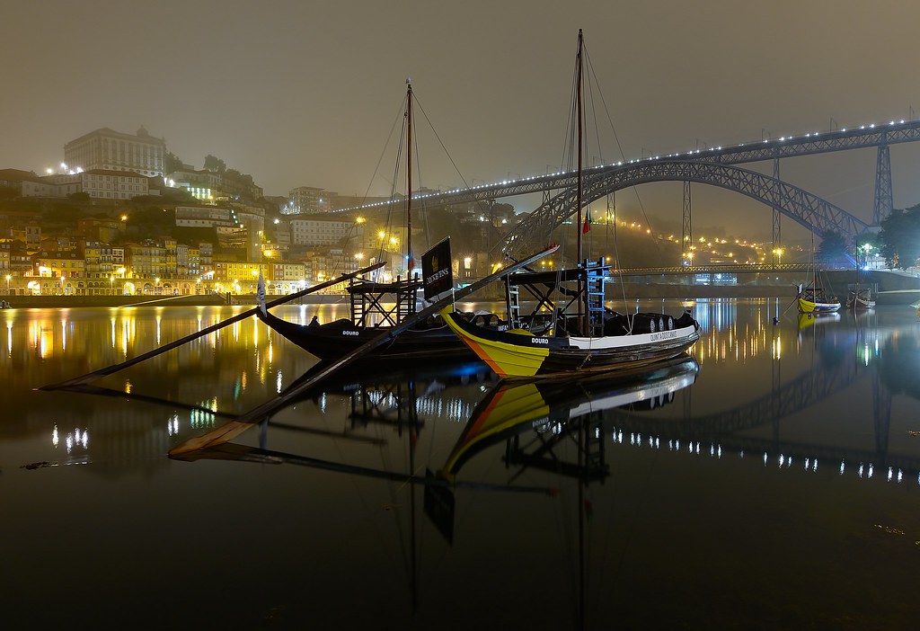 Porto atmosphere and reflections