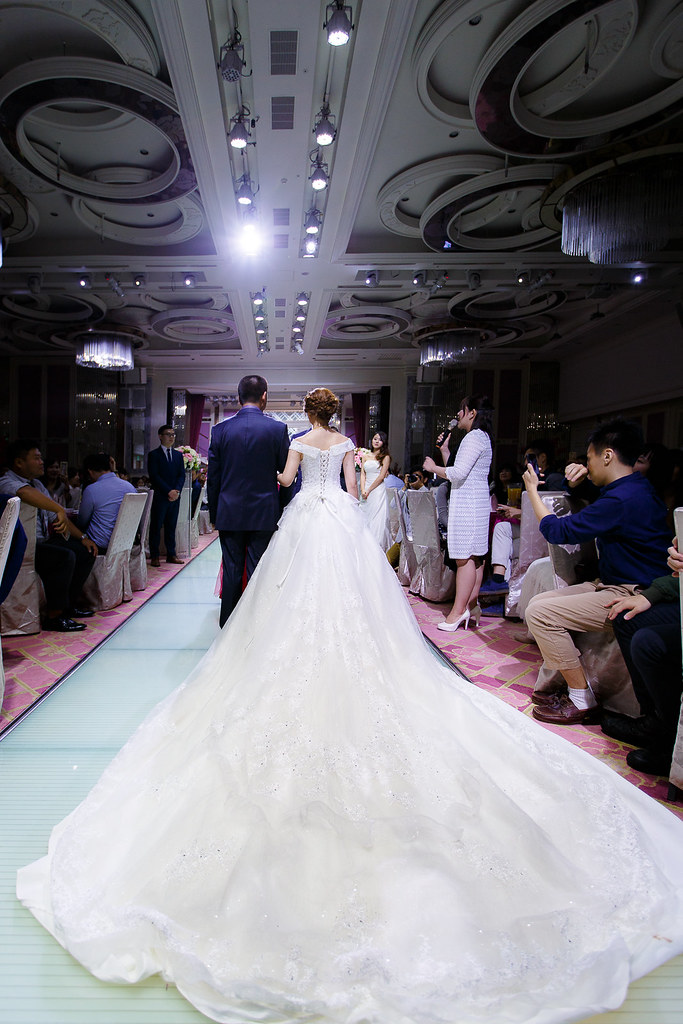 [婚禮攝影]冠翔艾樺 迎娶晚宴@汐止寬和婚宴會館-最專業的團隊完成每場完美婚禮紀錄，拍的不只好更要快! #婚禮攝影