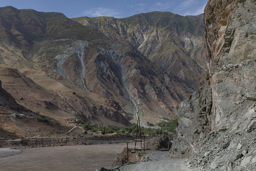 afghanistan tajikistan panj panjriver border mountains amudarya tourism silkroad pamir pamirhighway road mountainroad badakhsan badakhshan