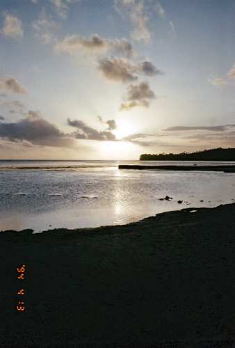 Fiji by nyanchew, Warwick Fiji Resortsunset sea fiji 夕日 海 フィジー
