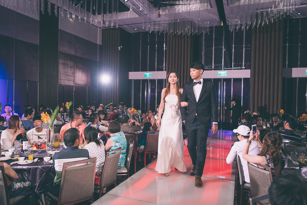 [婚禮攝影]慶霖佳純 文定午宴@新莊典華-最專業的團隊完成每場完美婚禮紀錄，拍的不只好更要快! #台北婚攝