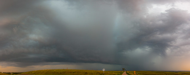 081116 - HP Thunderstorms in South Central Nebraska (Pano)
