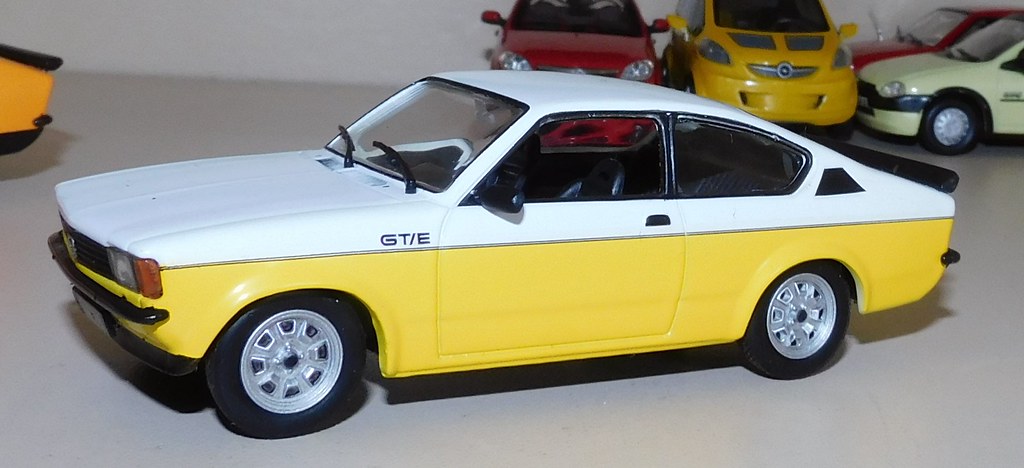 Opel Kadett C GT/E #3 IRMSCHER Tuning Rallye Hunsrück 1978-1:43 IXO New * 