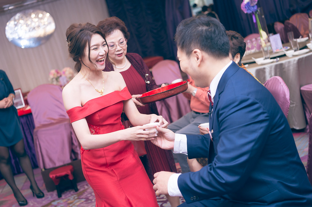 [婚禮攝影]明志韋廷 文定迎娶午宴@新莊晶宴-最專業的團隊完成每場完美婚禮紀錄，拍的不只好更要快! #婚攝