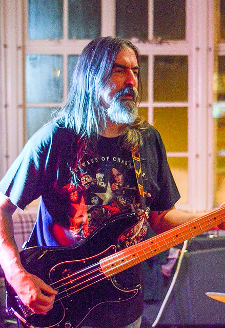 The Wirebirds' bass player