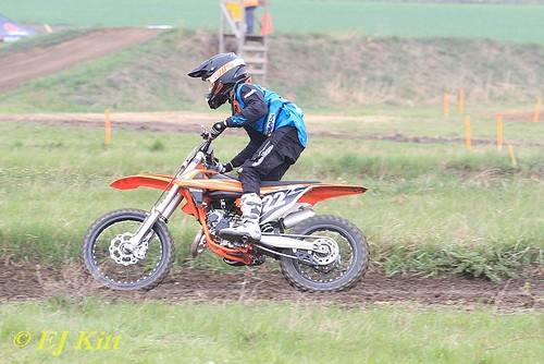 comp_EJK_3658 | by ej.kitt