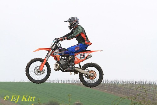 comp_EJK_3410 | by ej.kitt