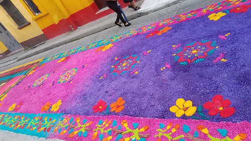 guatemala2019aprilmay guatemala 2019 april huehuetenango semanasanta easter pascua alfombra de aserrin carpet color colorful