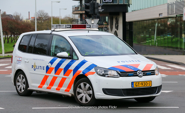 Dutch police Volkswagen Touran